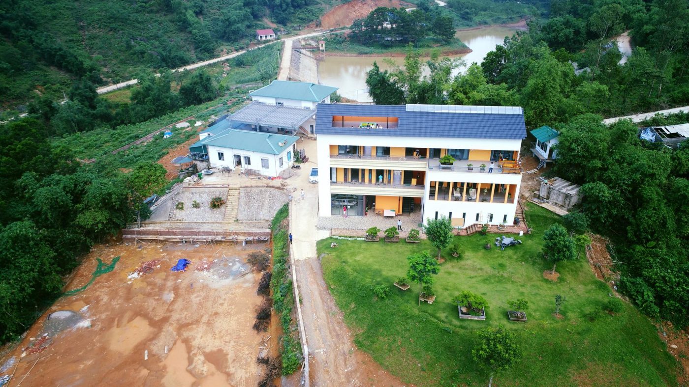 Trung tâm giải cứu Aquila Center