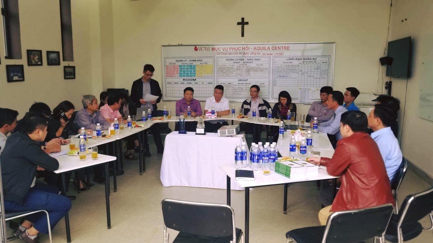 Trung tâm giải cứu Aquila Center
