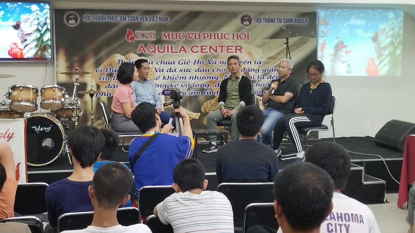 Trung tâm giải cứu Aquila Center