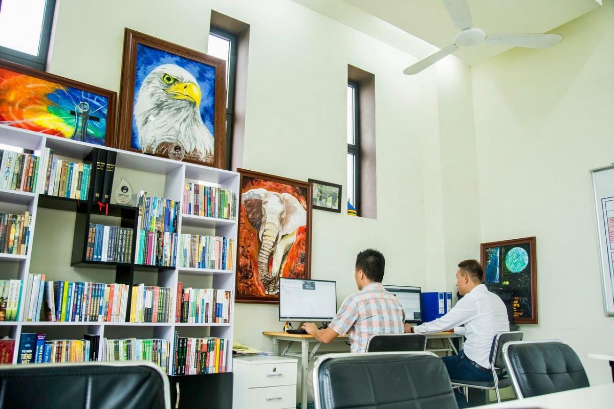 Trung tâm giải cứu Aquila Center