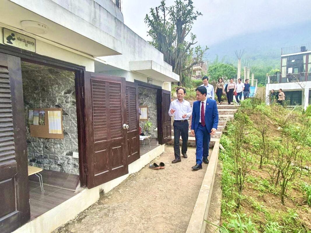Trung tâm giải cứu Aquila Center